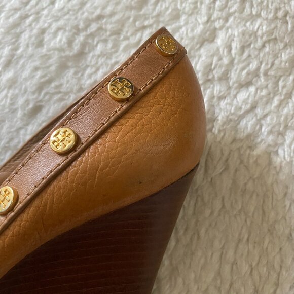 Tory Burch Royal Tan Leather Wedge Peep-Toe Sandals – Women’s 6.5 - Picture 15 of 16